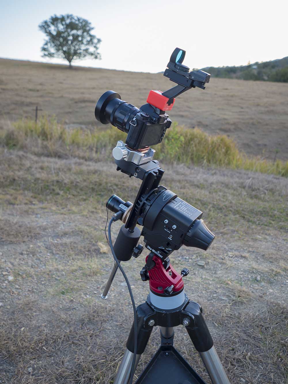 Astrophotography with the OMD EM5 and Voigtlander 25mm