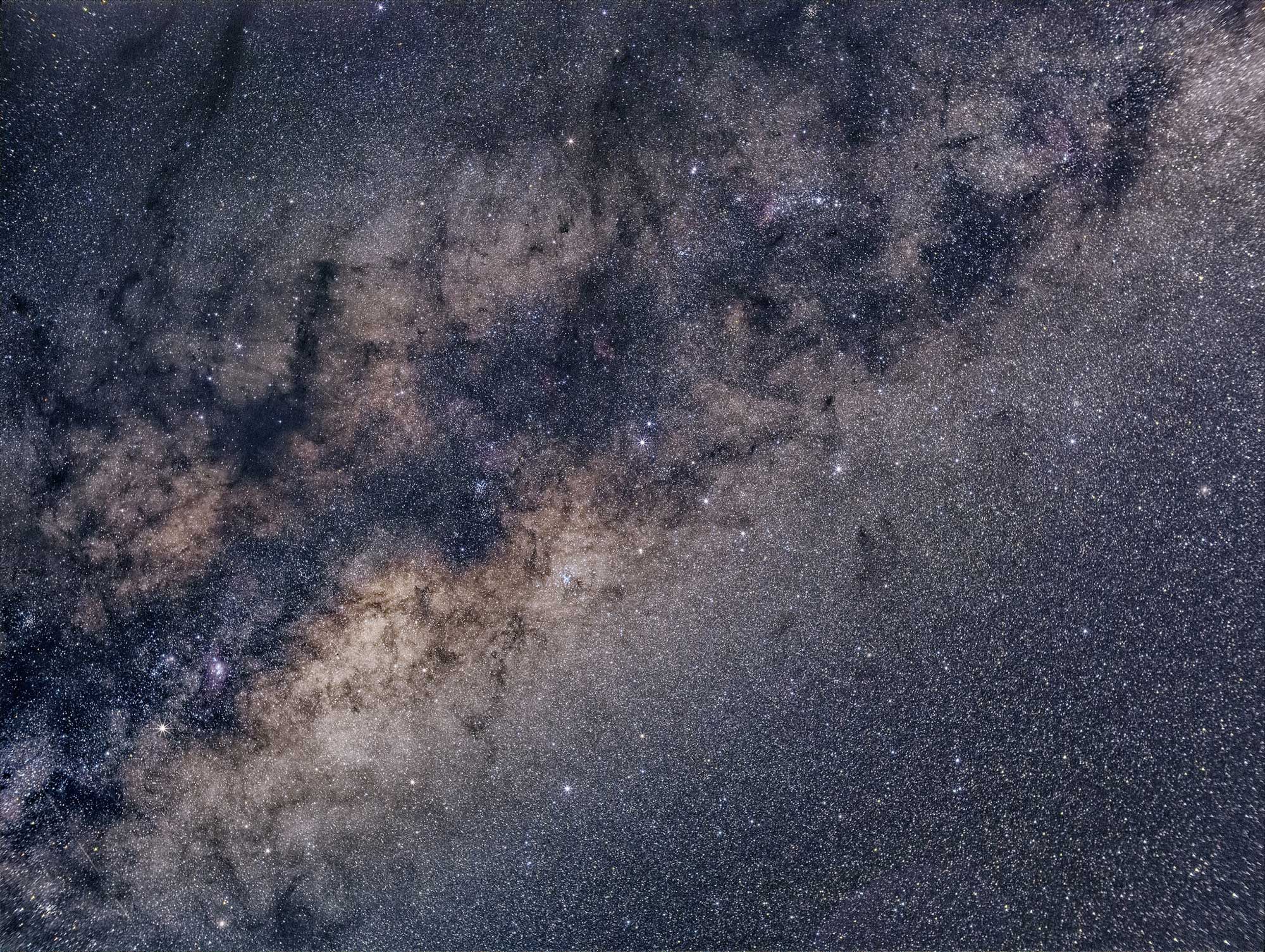 Widefield Astrophotography Olympus OMD EM5 & Voigtlander 25mm