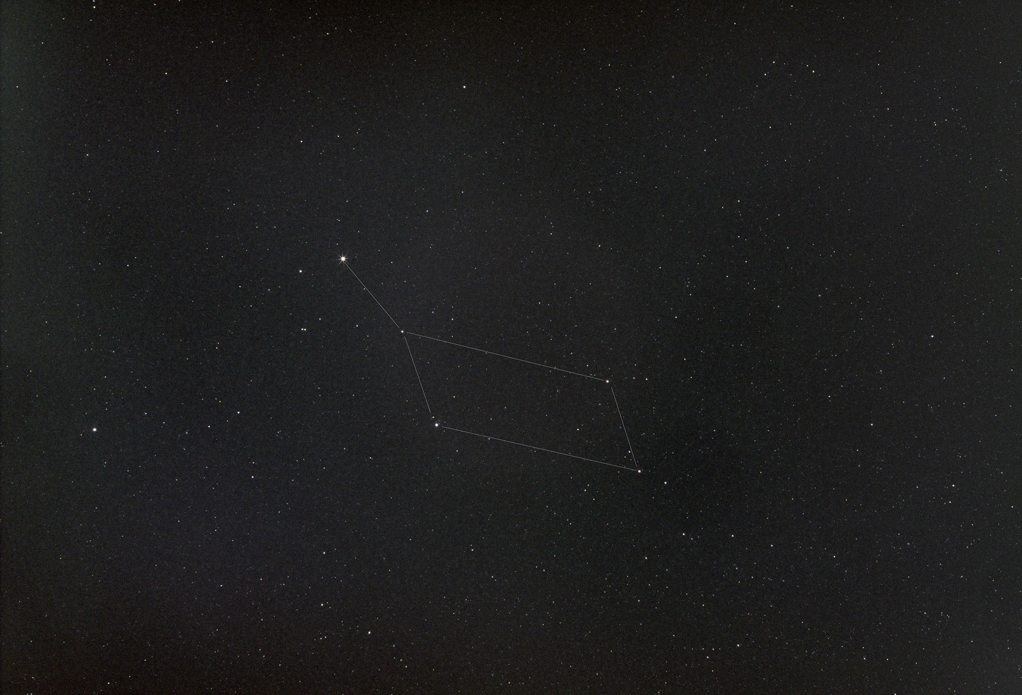 Stars of the constellation Lyra, 60 second exposure with Voigtlander 25mm and ASI 294