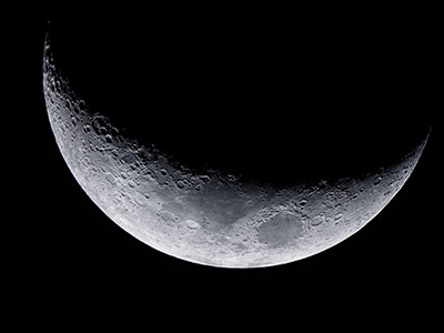 Wiliam Optics GT102  OMD EM5 mark 2 high res moon astrophotography